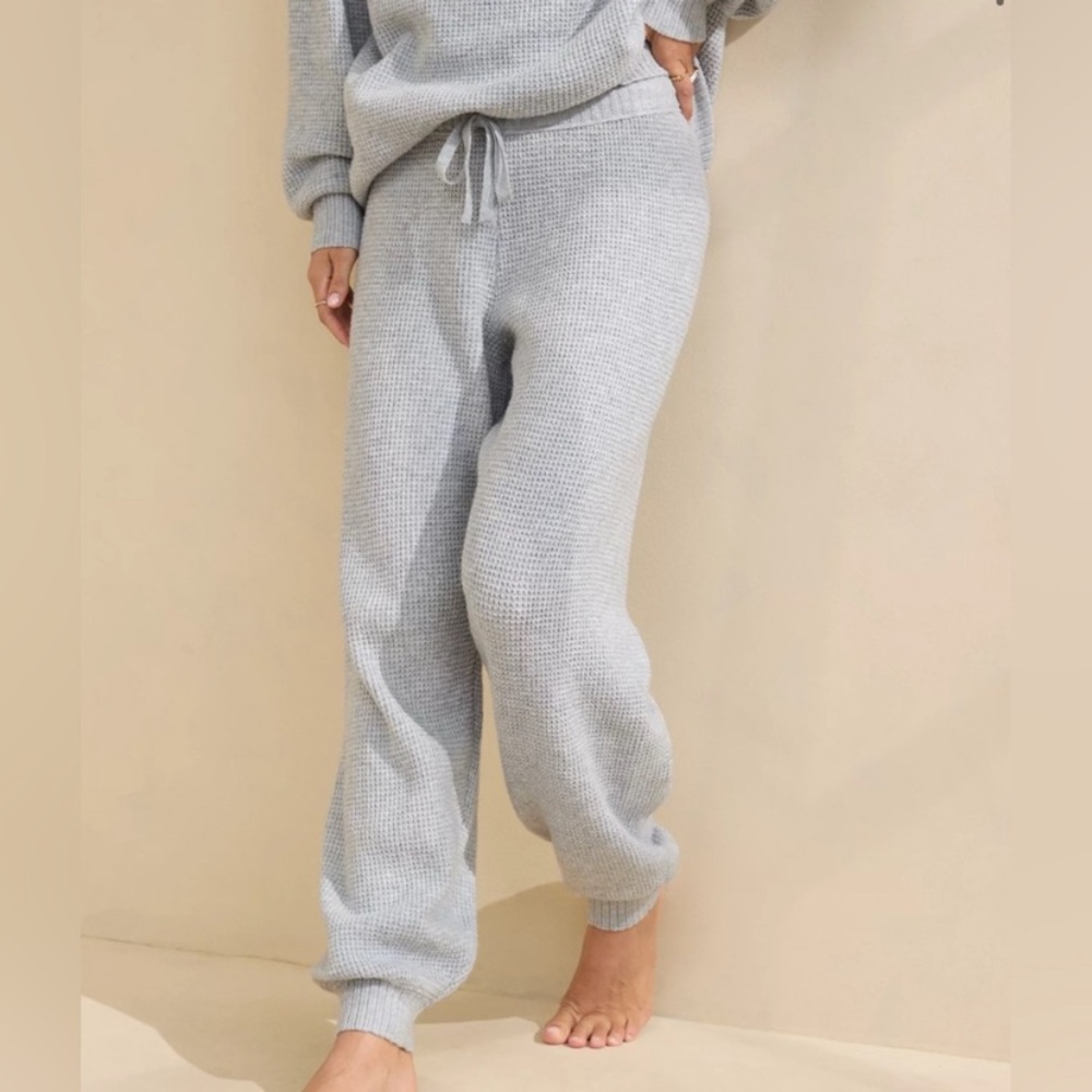 AERIE CozyUp Waffle Jogger - Medium Heather Gray